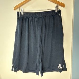 Reebok Black Athletic‎ Shorts Men Large.